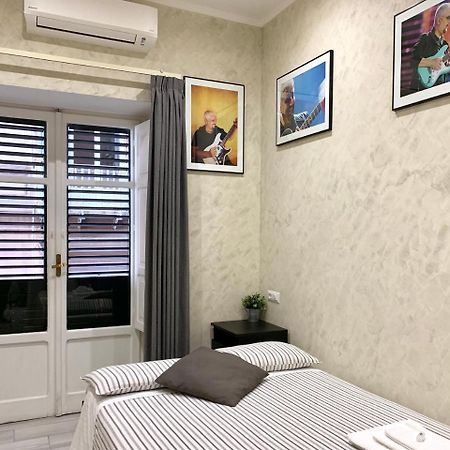 Hotel Bed No Breakfast Ak Neapol Zewnętrze zdjęcie